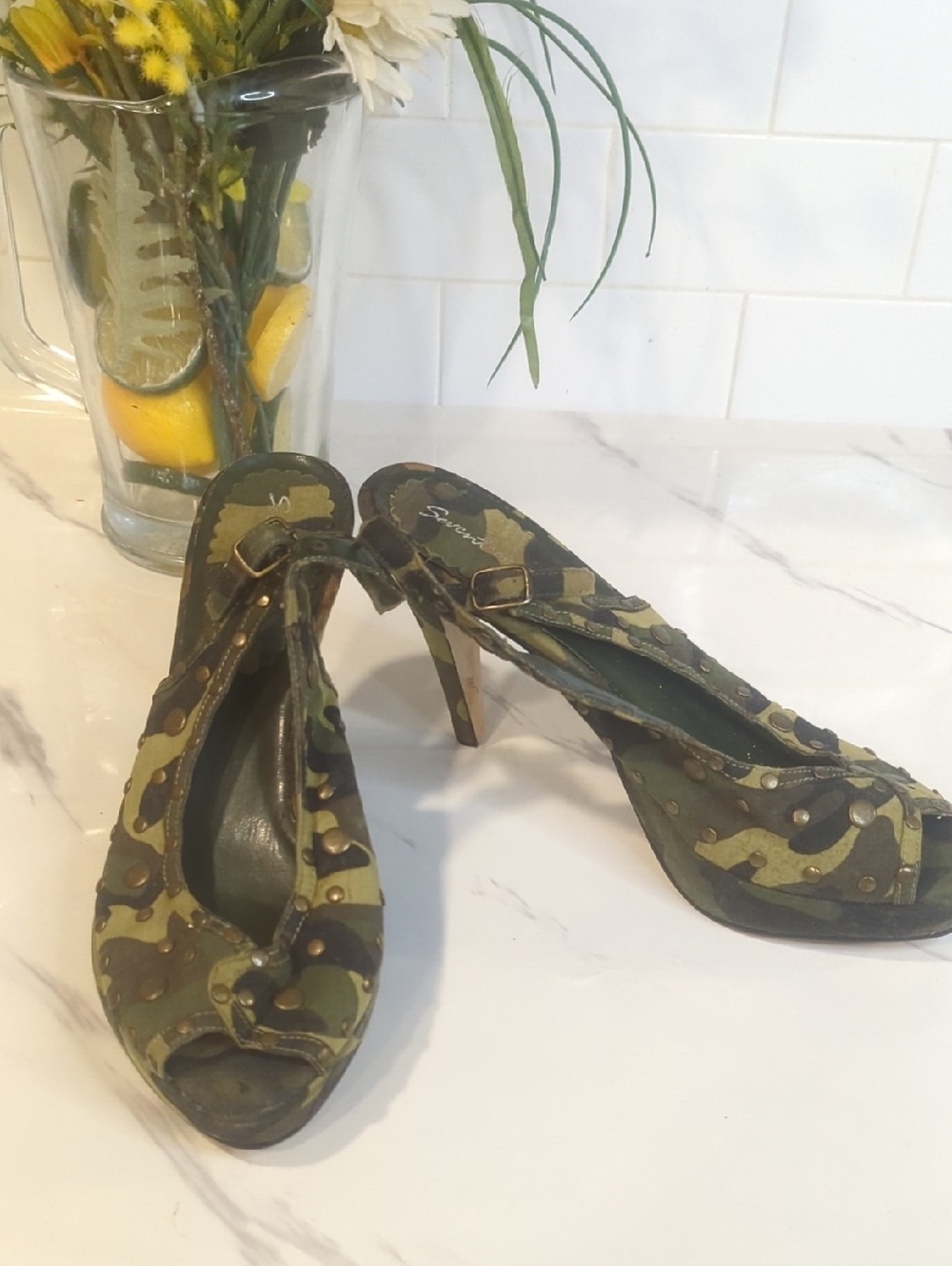 10M Vintage 90s Fashion Camouflage Peep-Toe Heels - Women's Green Camo